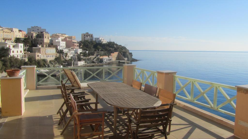 Apollonos Seafront Apartment Ermoupoli Ngoại thất bức ảnh